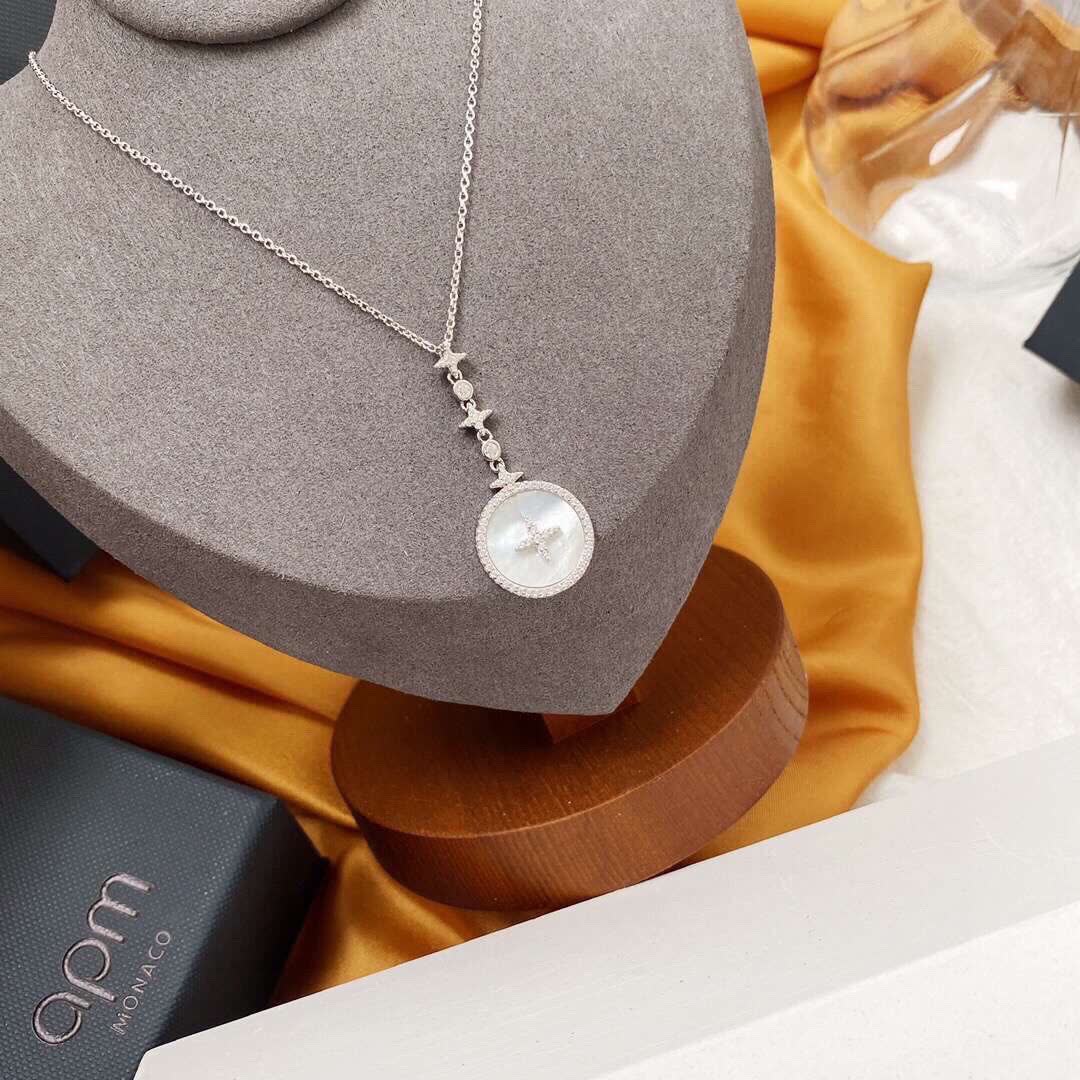 APM Monaco Elegant Silver Chain with Diamond-Encrusted Pendant